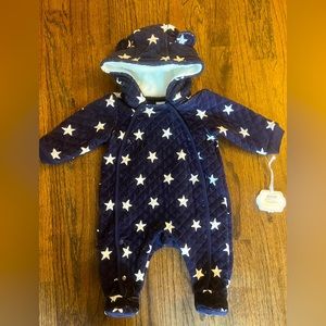 NWT Nordstrom Hooded Baby Bunting. Navy Blue with Stars. Precious!